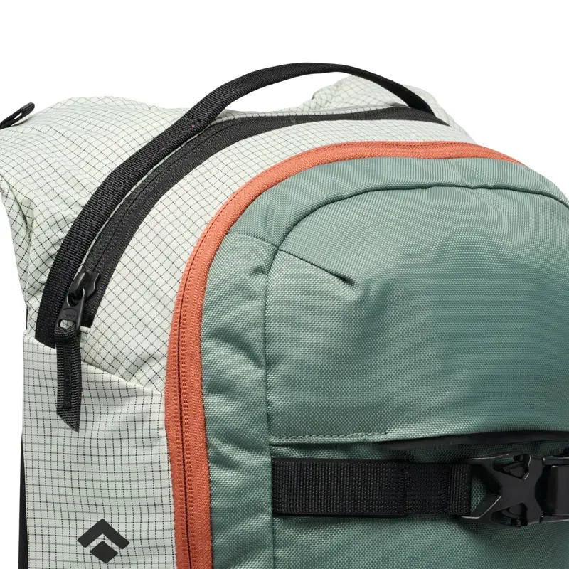 Black Diamond Dawn Patrol 15 Backpack in Foam Green-3
