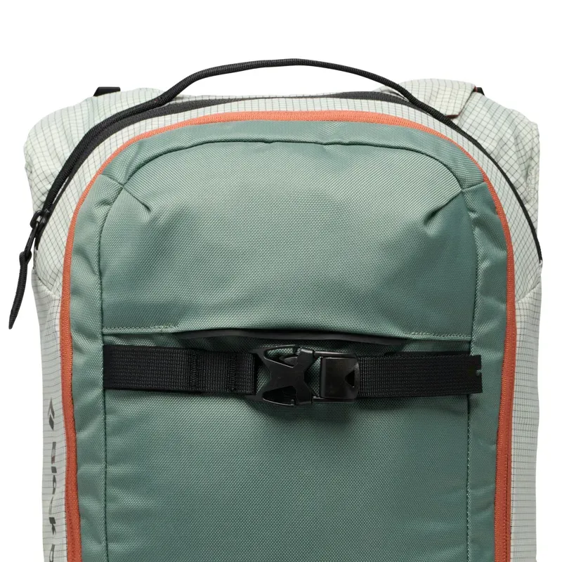 Black Diamond Dawn Patrol 15 Backpack in Foam Green-4