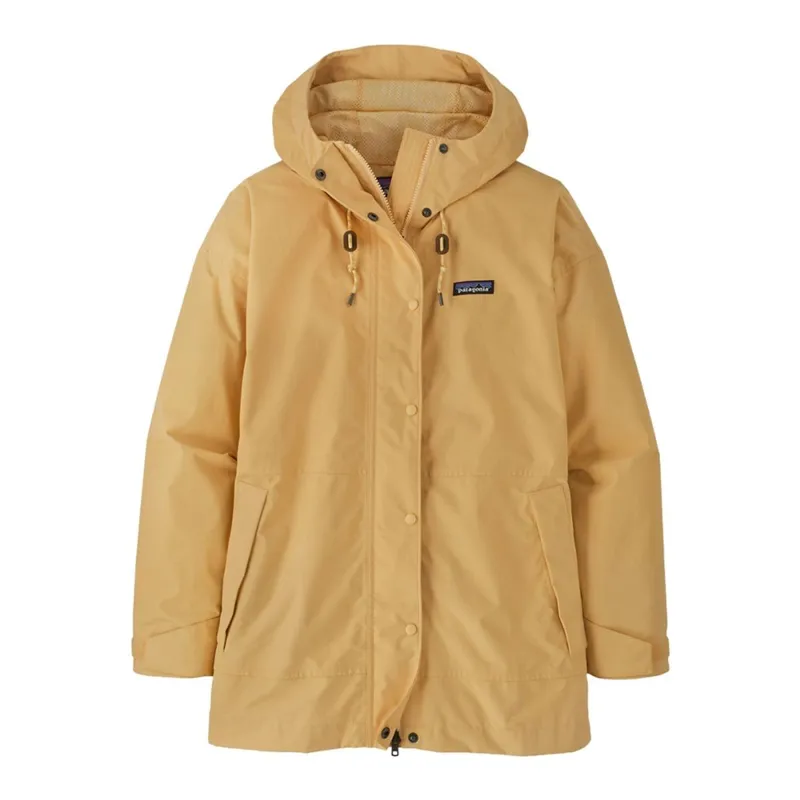 Patagonia Women's Outdoor Everyday Rain Jacket in Beeswax Tan