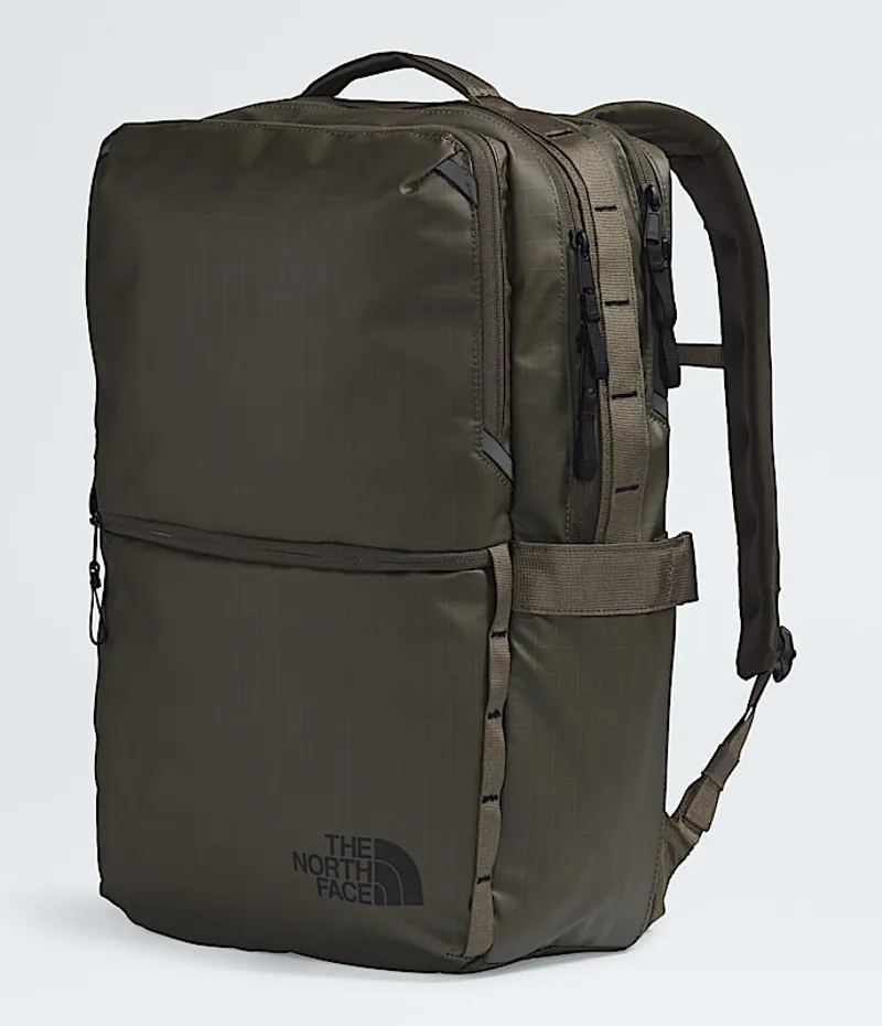 The North Face Base Camp Voyager Daypack in New Taupe Green/TNF Black