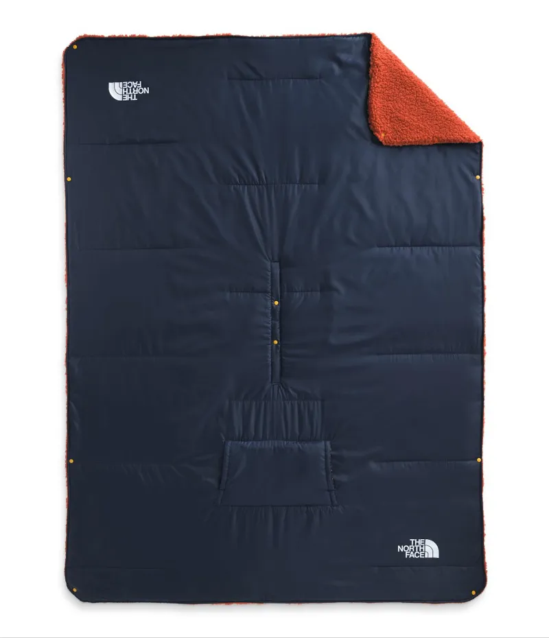 The North Face Wawona Fuzzy Blanket in Navy/Rust Breeze