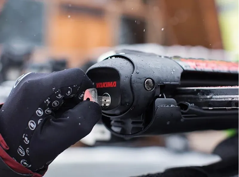 Yakima FatCat EVO 6 Ski and Snowboard Mount Black-13