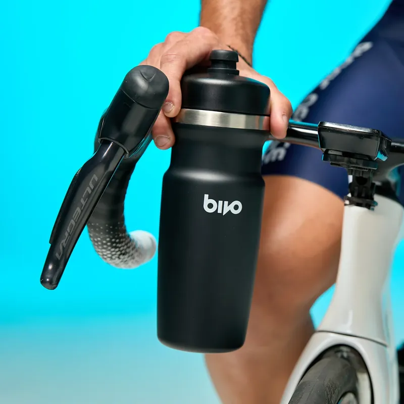 Bivo Trio Insulated Bike Bottle 17oz in Black-4