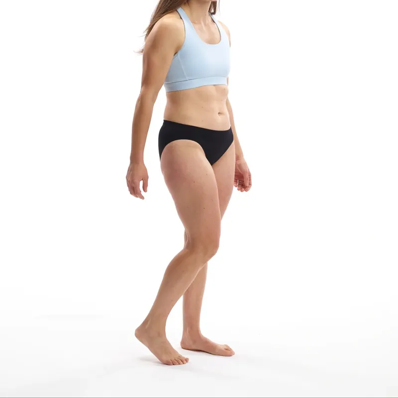 Paradis Sport Women's Seamless Bikini in Black-2