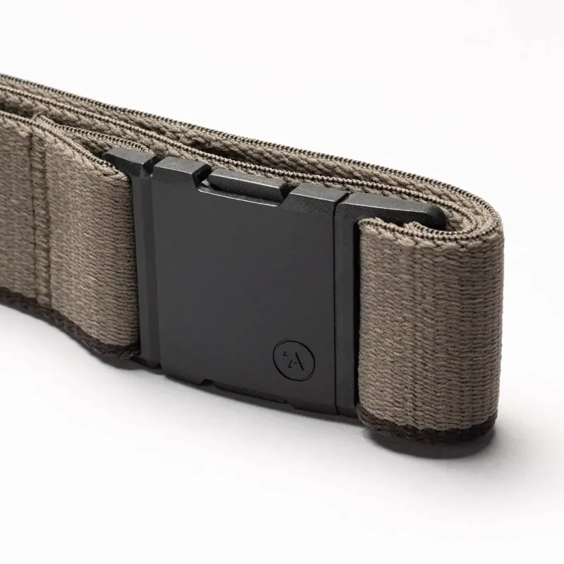Arcade Blackwood Belt in Dunes Bay-3