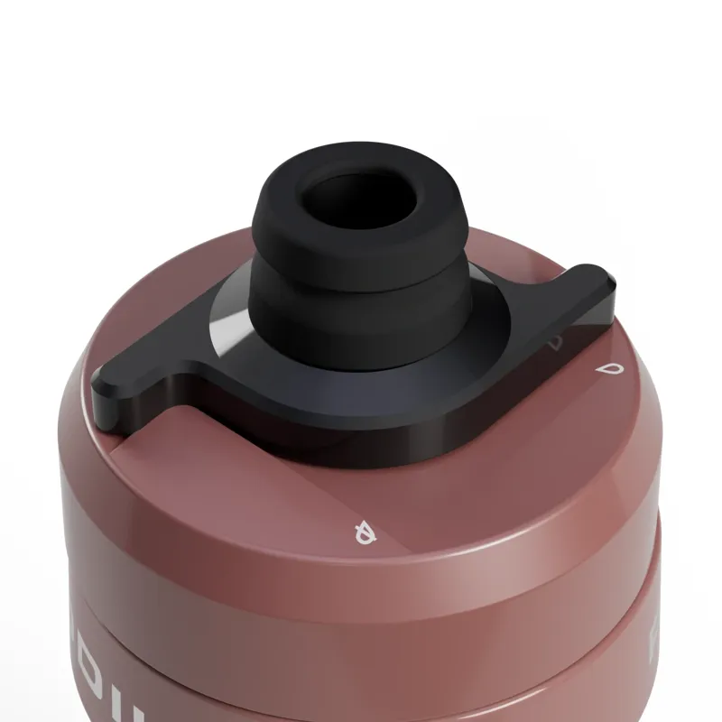 Camelbak Podium Steel Bike Bottle 18oz in Sierra Red-2