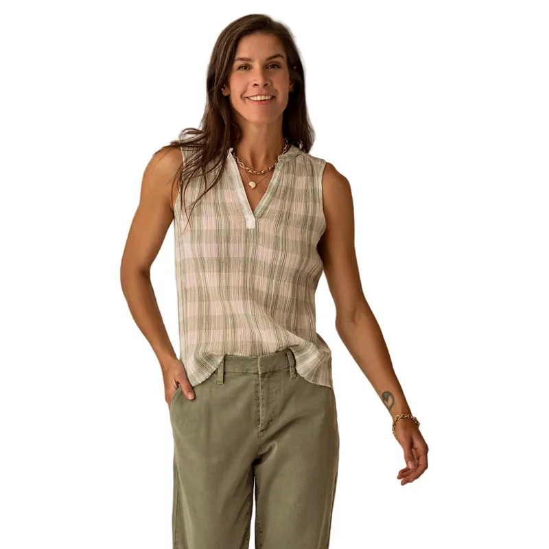 Carve Designs Women's Dylan Tank in Fatigue Multiplaid-1