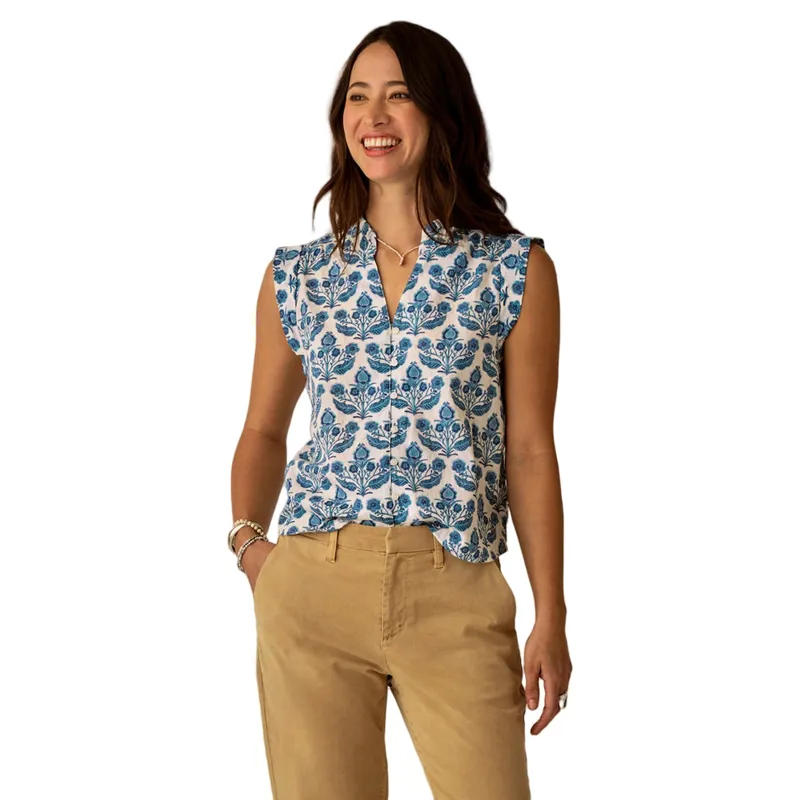 Carve Designs Women's Reagan Top in Folk Floral-1
