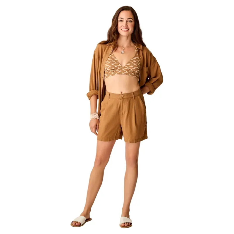 Carve Designs Women's Suki Linen Short in Rum Chambray