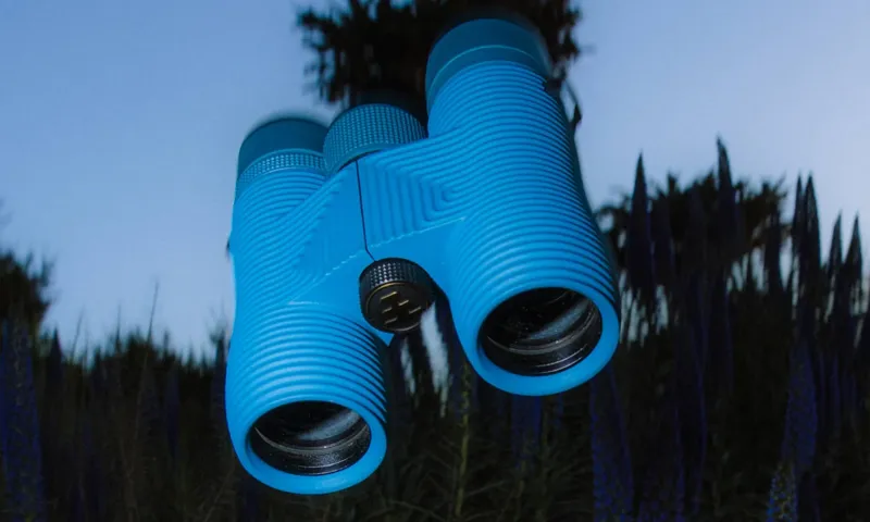 Nocs Field Issue 8x32 Waterproof Binoculars in Corsican Blue-7