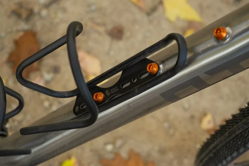 Wolf Tooth Morse Cage Titanium in Black-2