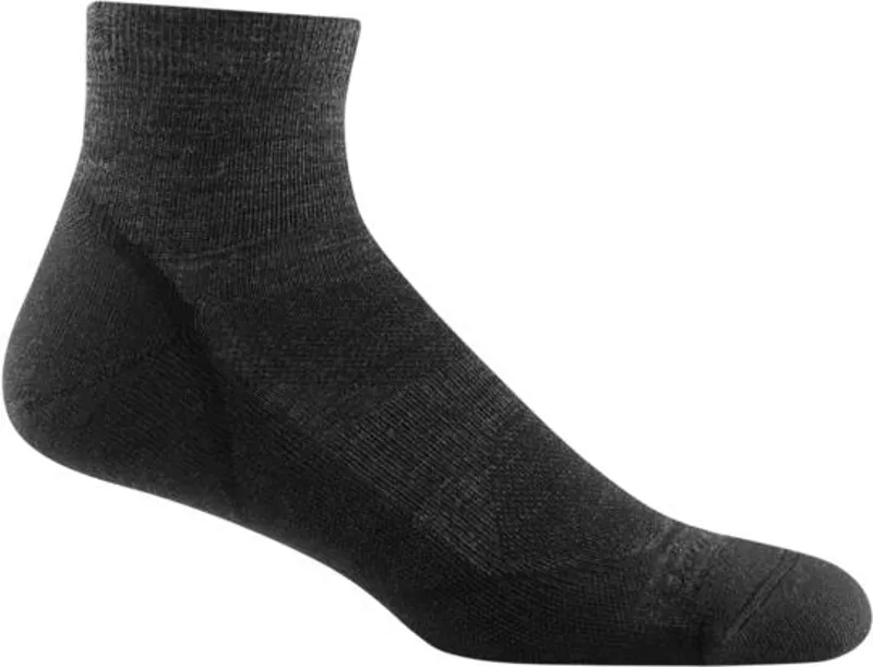 Darn Tough Light Hiker 1/4 Sock Lw Cush in Black