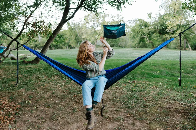 ENO SingleNest Hammock in Navy/Royal-2