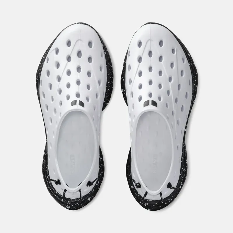 Kane Revive Recovery Shoe in White/Black Speckle-3