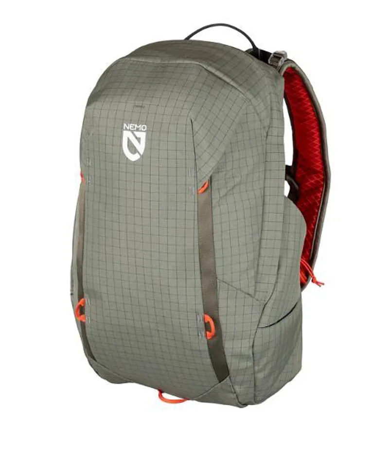 Nemo Resolve 25L Active Daypack in Smoky Olive