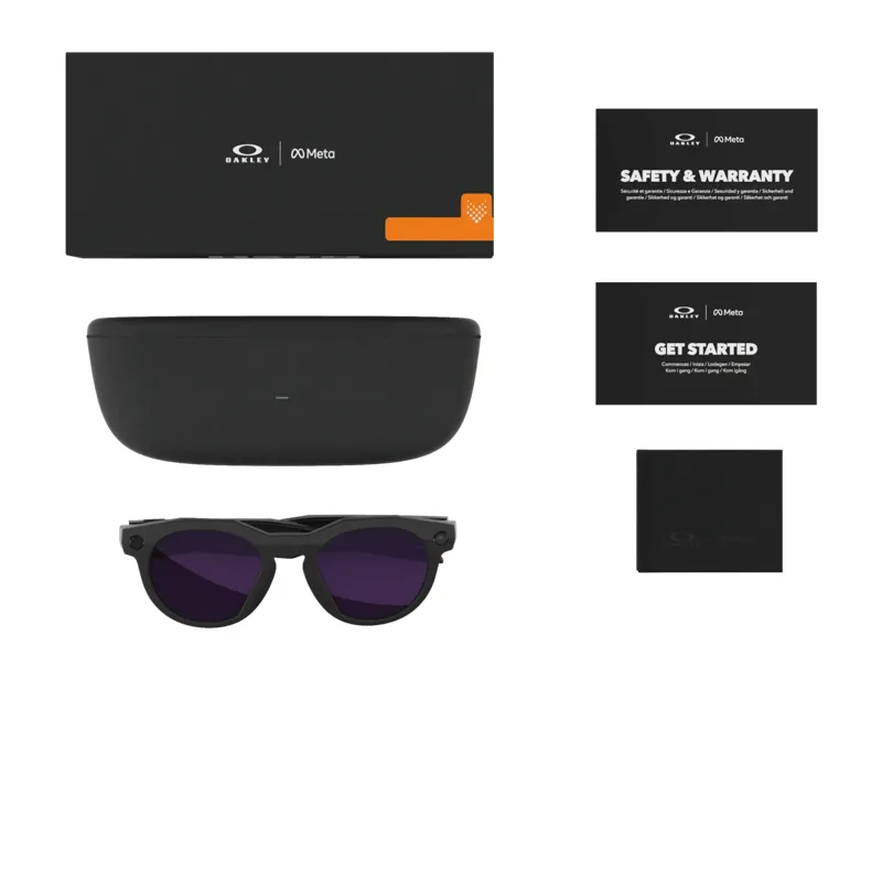 Oakley Meta HSTN AI Glasses in Black with Amethyst Transitions Lens-7