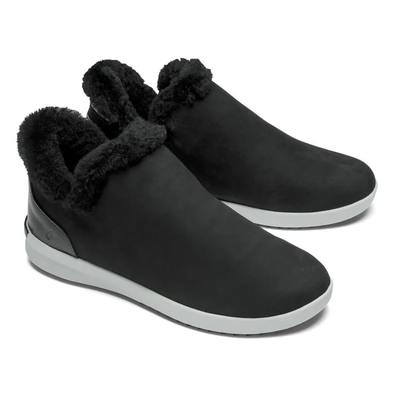 Olukai Malua Hulu in Onyx/Mist