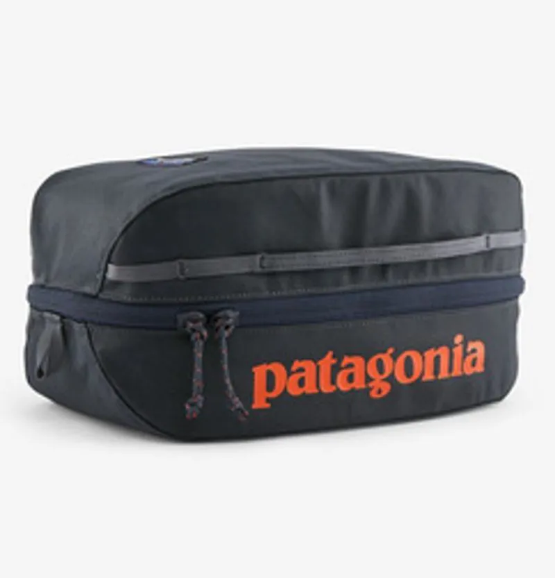 Patagonia Black Hole Cube 6L in Smolder Blue