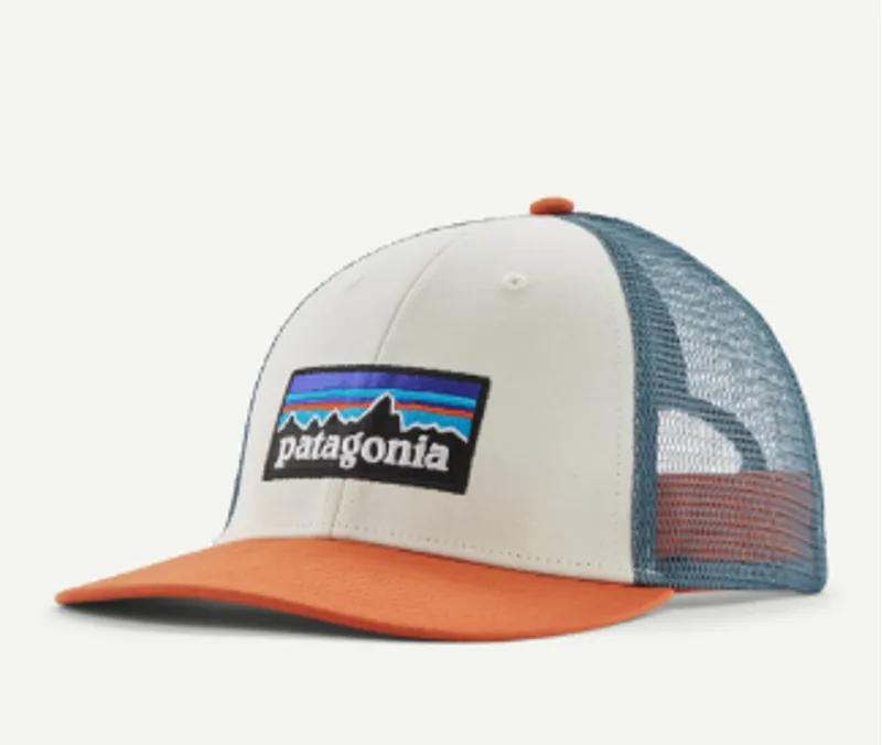 Patagonia P6 Logo LoPro Trucker Hat in White/Redtail Rust