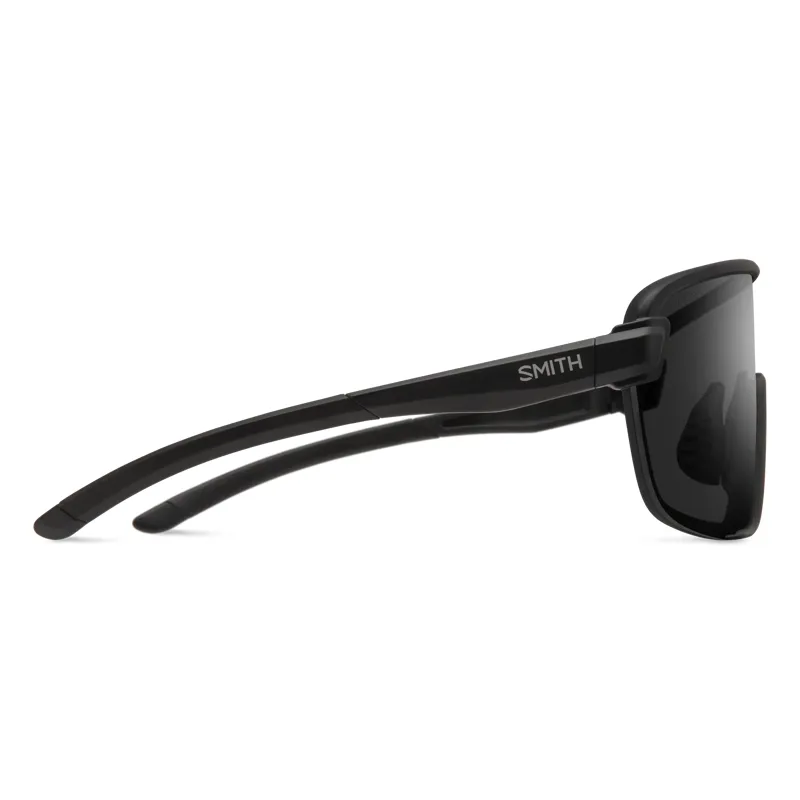 Smith Bobcat in Matte Black with ChromaPop Black Lens-2
