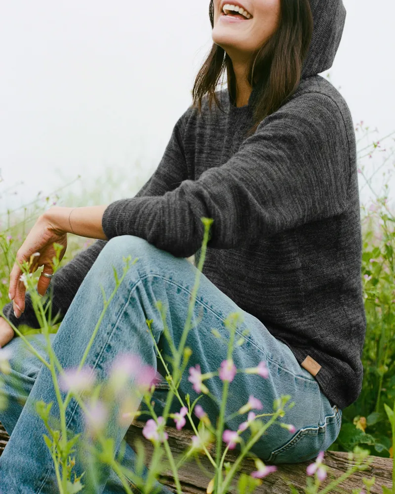 Paka The Hoodie in Charcoal-2