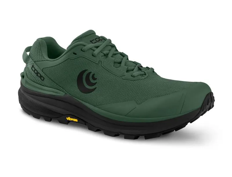 Topo Athletic Traverse in Dark Green/Charcoal
