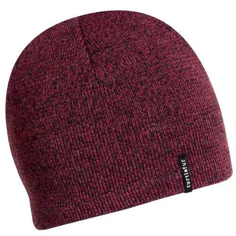 Turtle Fur N.E. Solid Ragg Beanie in Red