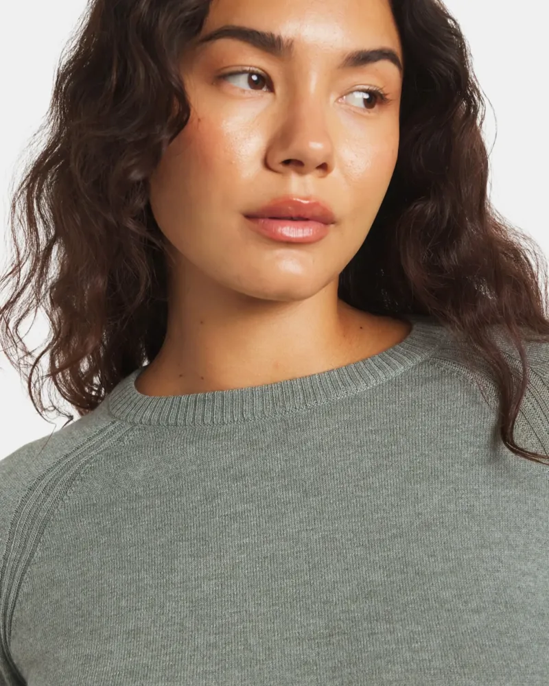 Paka Women's Ultralight Crewneck Sweater in Lichen-3