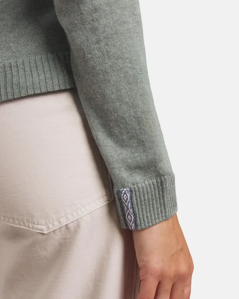 Paka Women's Ultralight Crewneck Sweater in Lichen-5