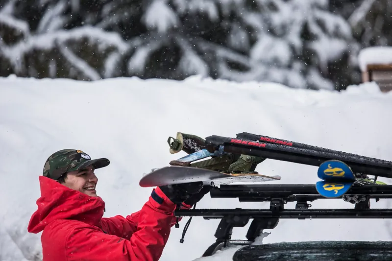 Yakima FatCat EVO 4 Ski and Snowboard Mount-9