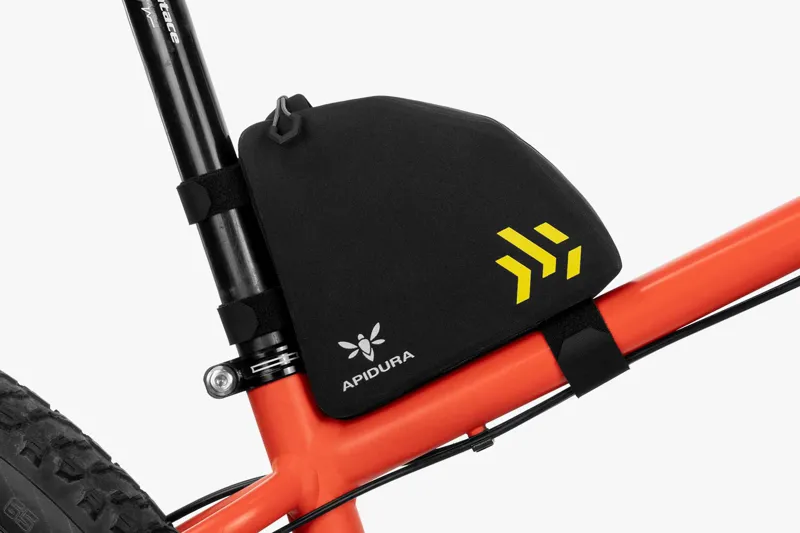 Apidura Backcountry Rear Top Tube Pack 1L-3