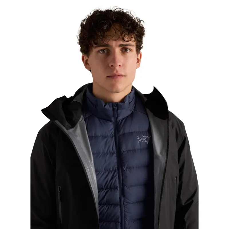 Arc'teryx Cerium Jacket in Black Sapphire-5