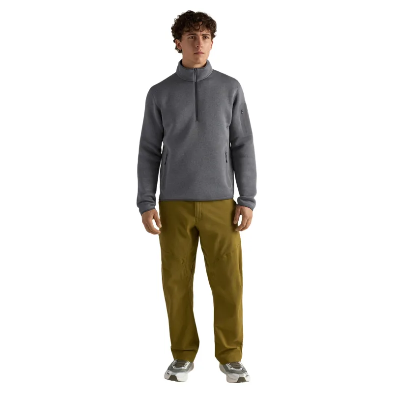 Arc'teryx Covert 1/2 Zip Fleece Pullover in Void Heather-3