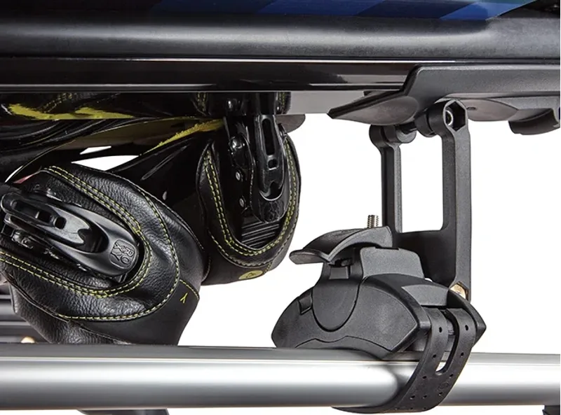 Yakima FatCat EVO 6 Ski and Snowboard Mount Black-6