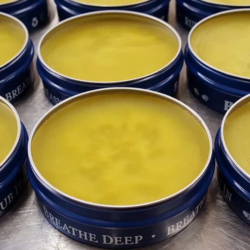 Badger Aromatic Chest Rub 2 oz Tin-3