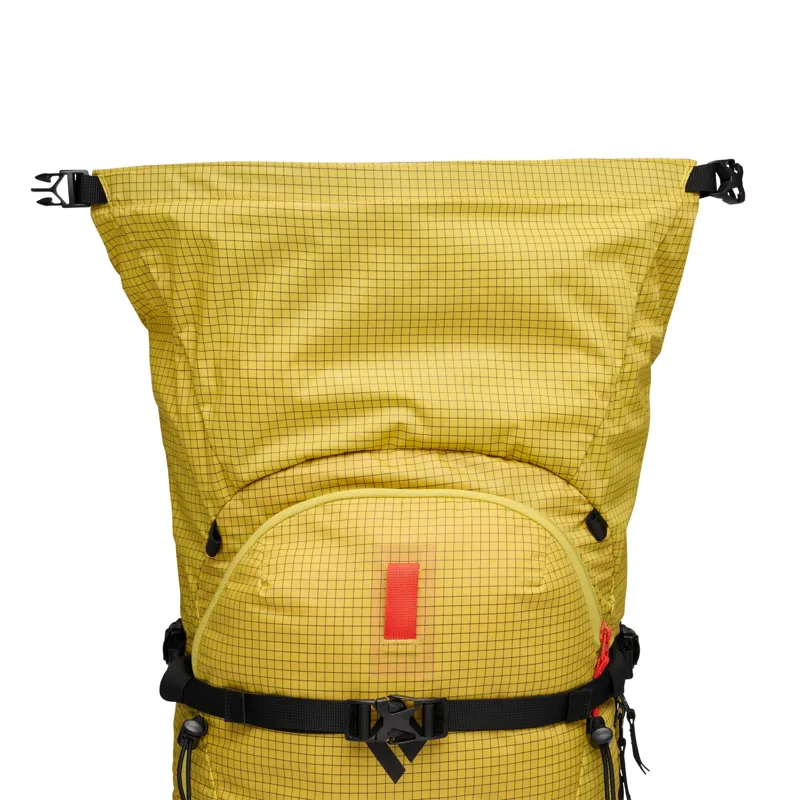 Black Diamond Cirque 35 Backpack in Sulphur Green-3