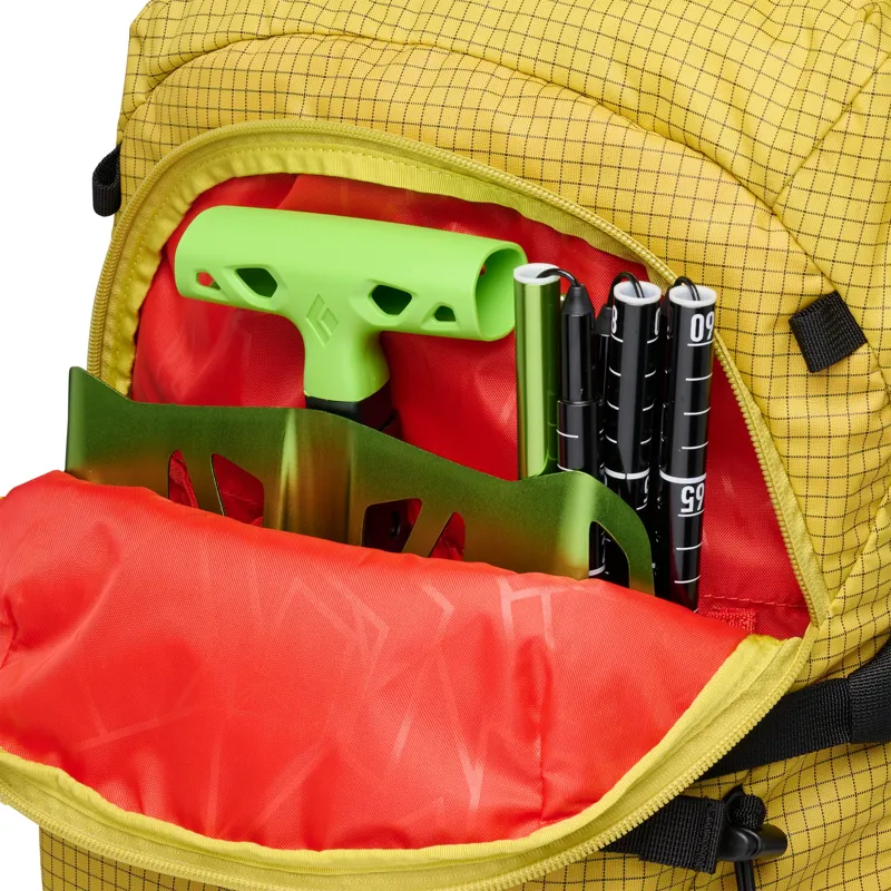 Black Diamond Cirque 35 Backpack in Sulphur Green-4
