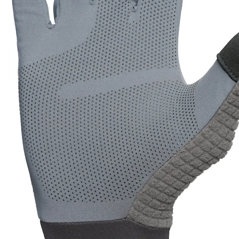 Black Diamond Deploy Gloves in Carbon-4