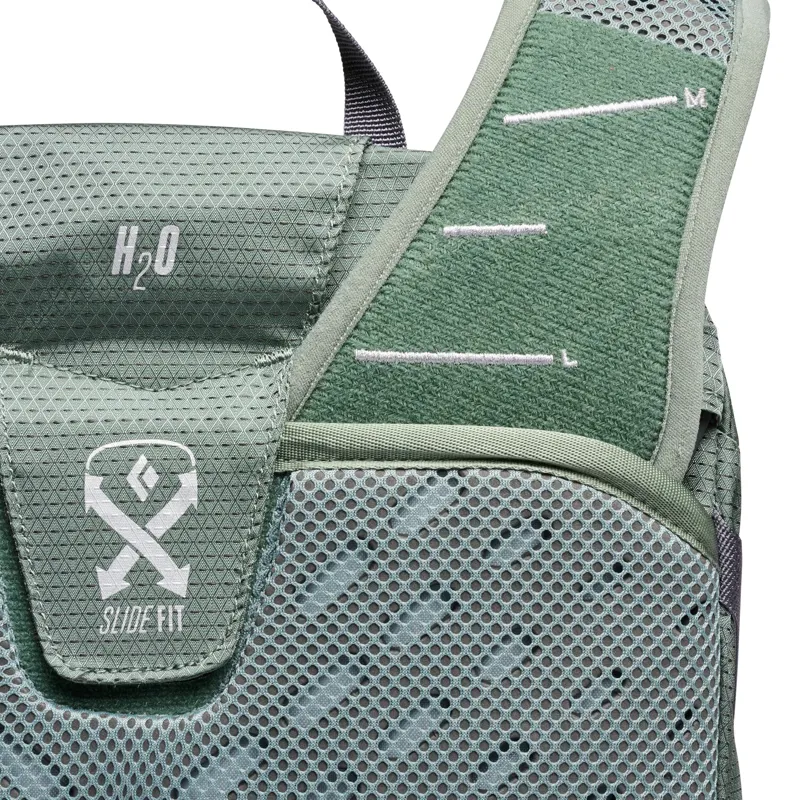 Black Diamond Trail Vista 20 Backpack in Laurel Green-4