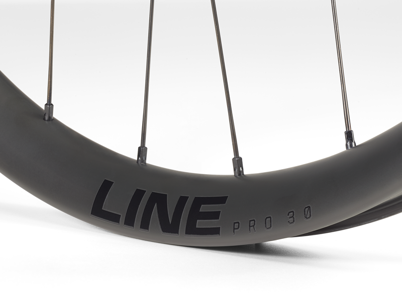 Bontrager Line Pro 30 TLR Boost 29 MTB Rear Wheel-1
