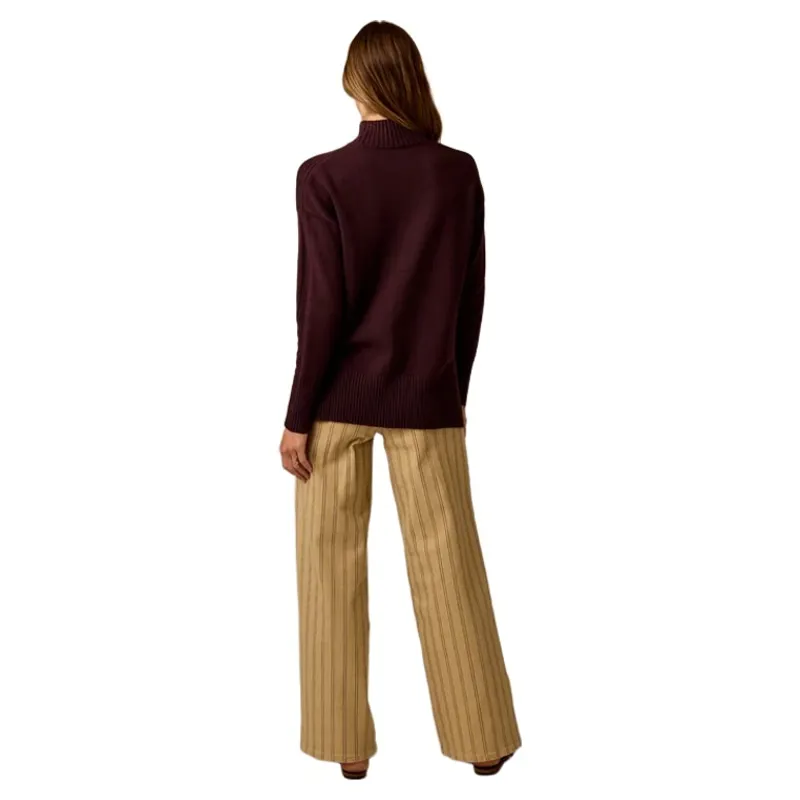 Carve Designs Woodward Sweater in Dark Plum-2