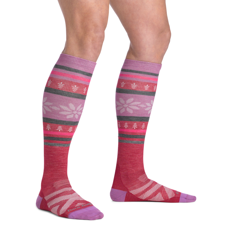 Darn Tough Women's Alpine Over-the-Calf LW Socks in Cranberry-1
