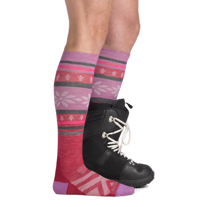 Darn Tough Women's Alpine Over-the-Calf LW Socks in Cranberry-2