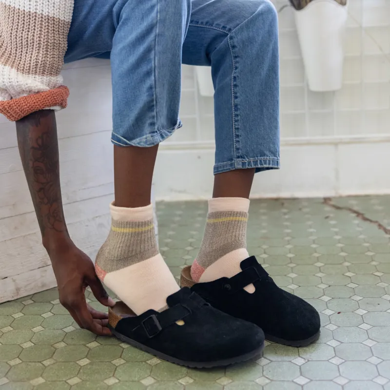 Darn Tough Women's Home Base Shorty HW Full Cush in Dusty Rose-2