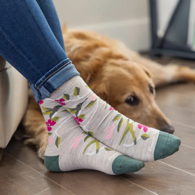 Darn Tough Womens Birds of a Feather Crew LW Lifestyle Socks in Ash-2