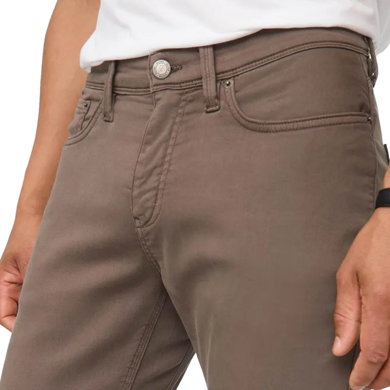 Duer No Sweat Athletic Taper Pant in Canteen-4