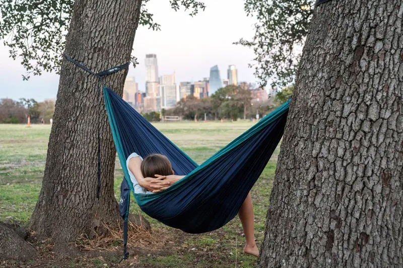 Eno DoubleNest Hammock in Navy and Seafoam-10