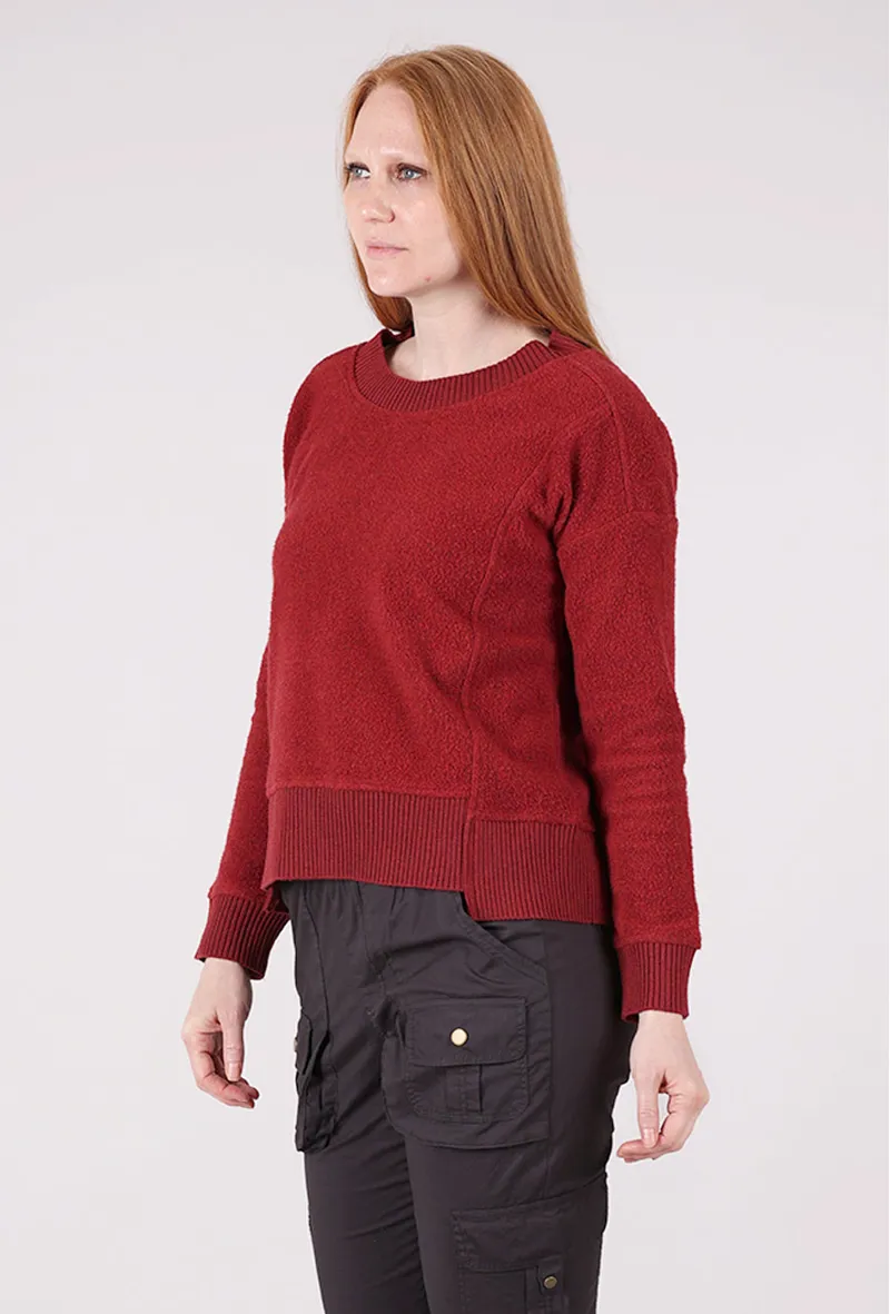 Escape Heather Fleece Unwind Pullover in Garnet-1