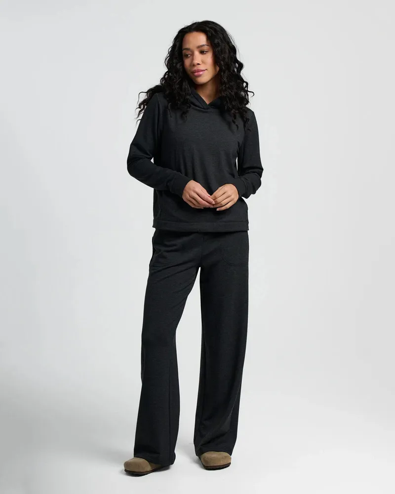Free Fly Women's Bamboo LW Fleece Cropped Hoodie in Heather Black-3