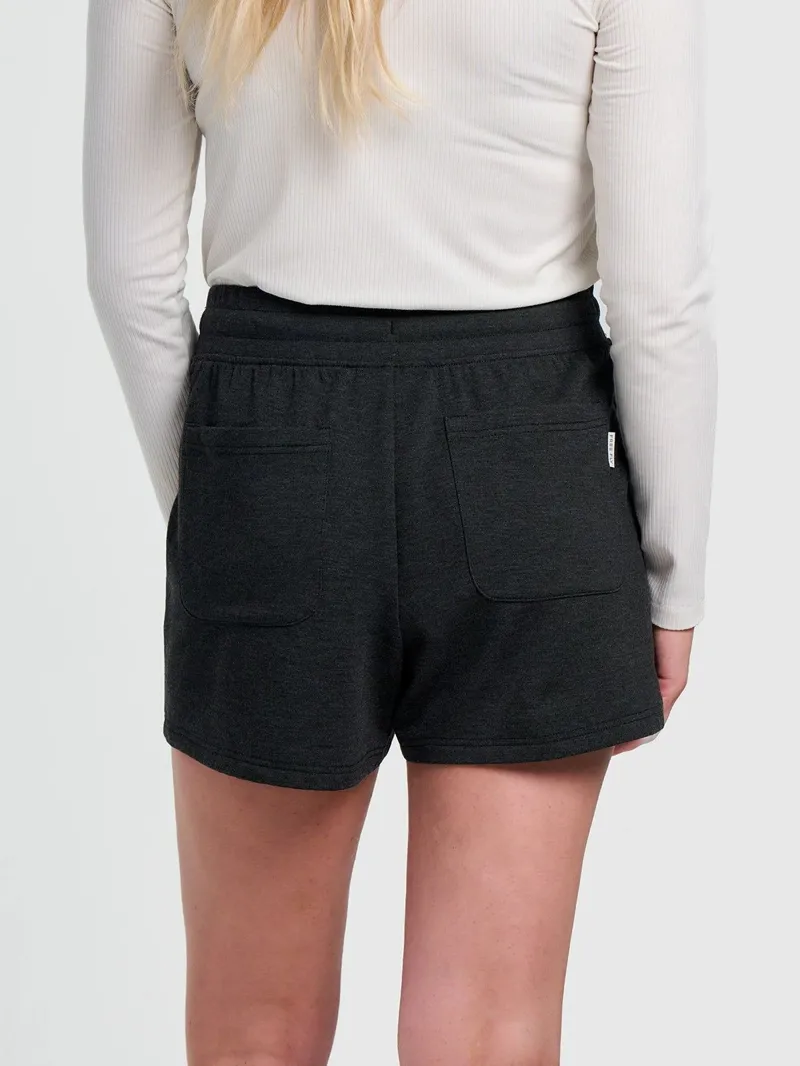 Free Fly Women's Bamboo Lightweight Fleece Short in Heather Black-2